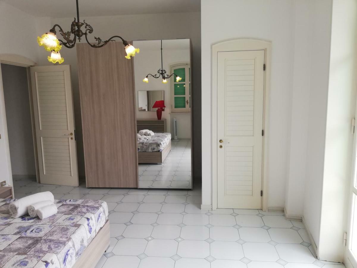 Villa Parisi Bari Kültér fotó